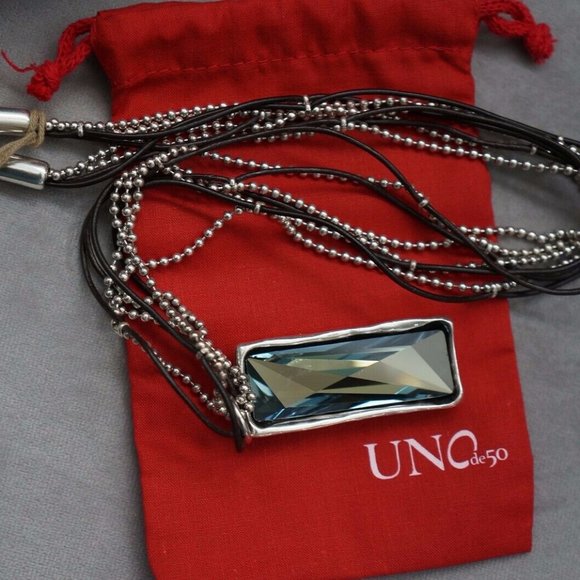 NWT Aqua Crystal Long CLASICOS Necklace RETIRED - Picture 8 of 8